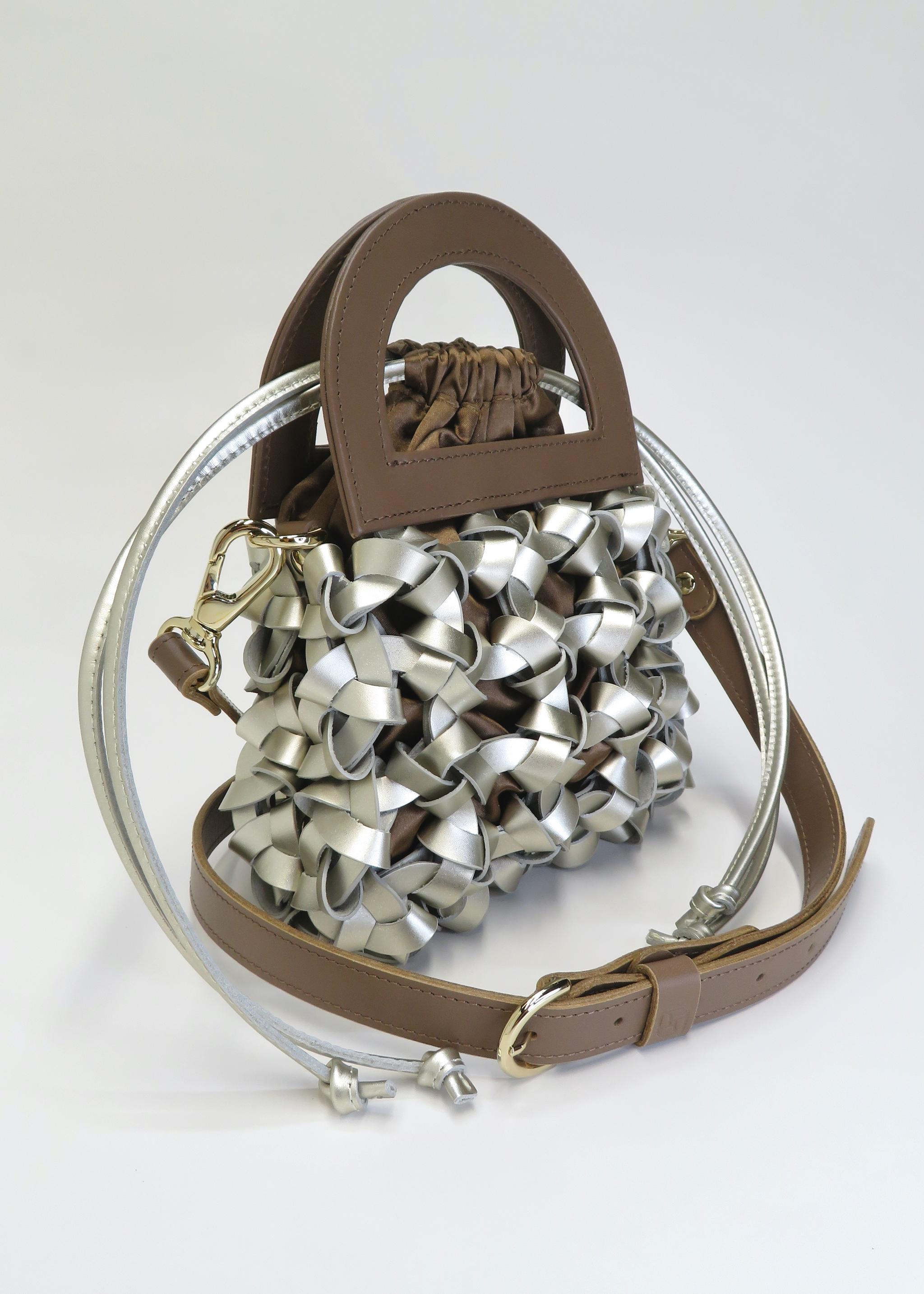 UNEUNE Handbag Champagne gold / simple shoulder | 2枚目